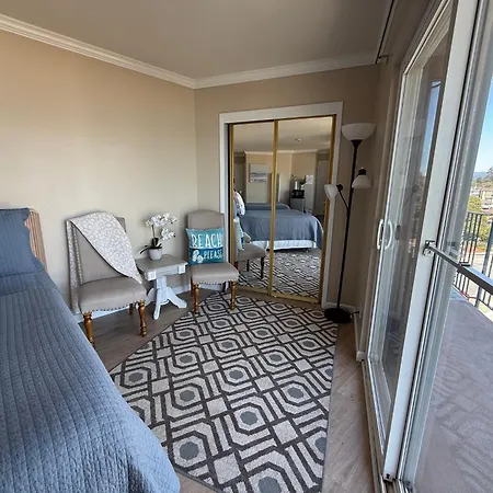 Capitola Beach Suites-2